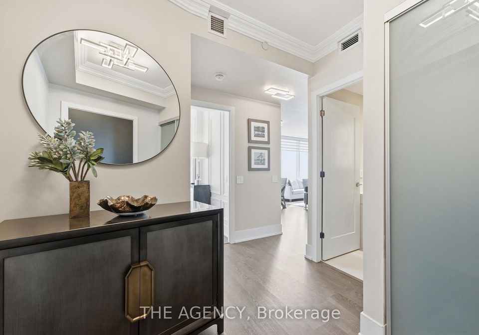 10-york-street-toronto-ontario-c12939152