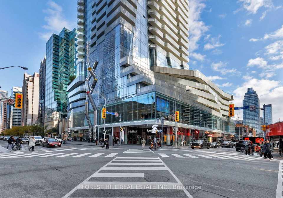 1-bloor-street-e-toronto-ontario-c12939290