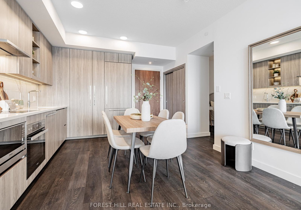27-mcmahon-drive-north-york-ontario-c12939374