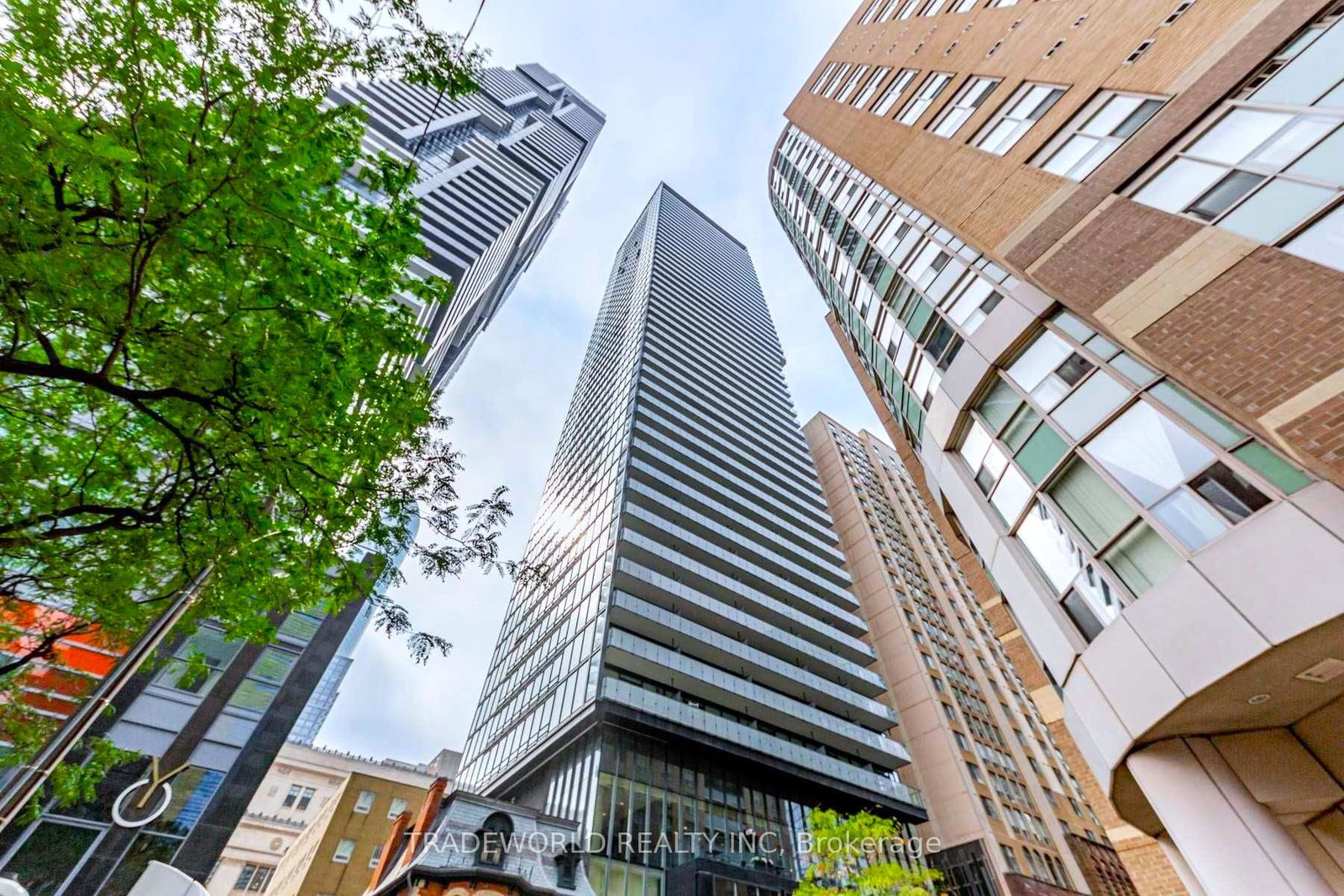 15-grenville-street-toronto-ontario-c12939456