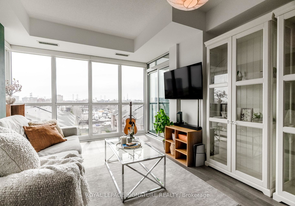 35-brian-peck-crescent-east-york-ontario-c12939536
