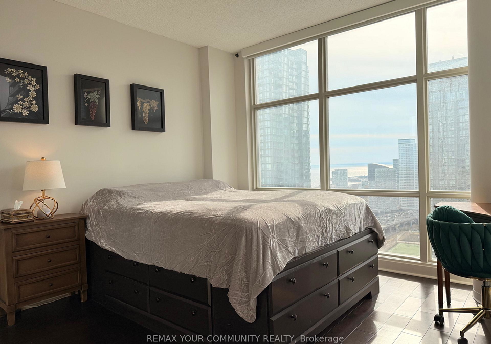 10-navy-wharf-court-toronto-ontario-c12939584