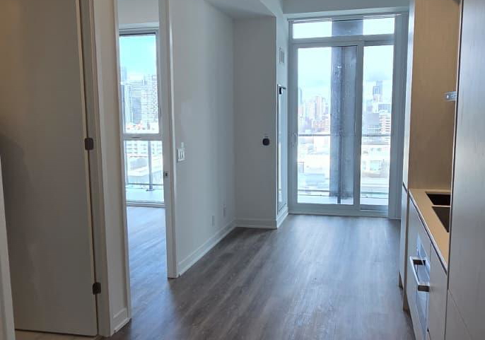 180-front-street-e-toronto-ontario-c12939792