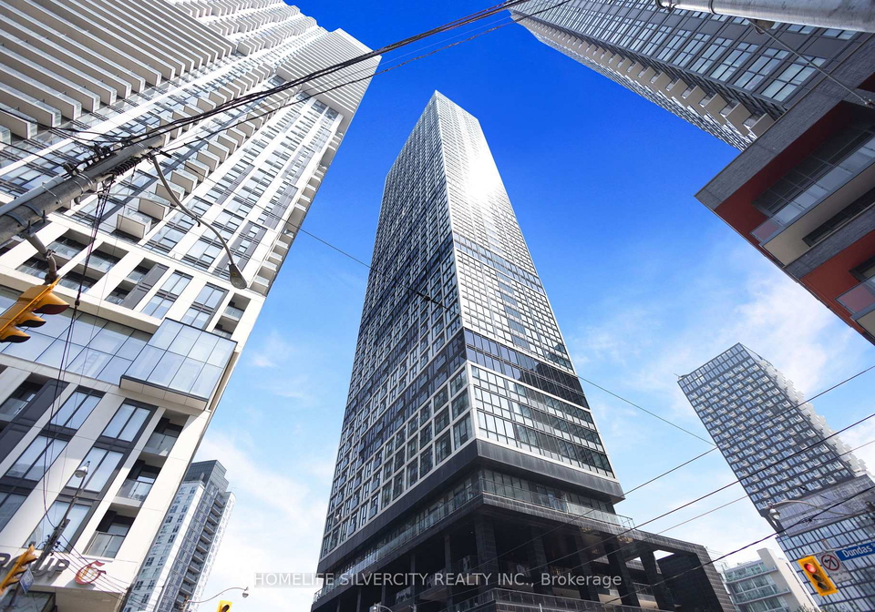 181-dundas-street-e-toronto-ontario-c12939830