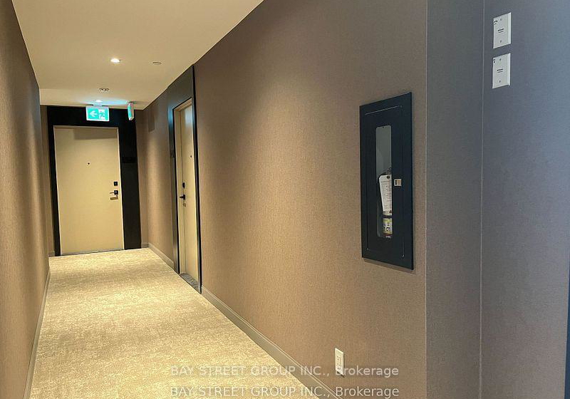 55-mercer-street-toronto-ontario-c12939852