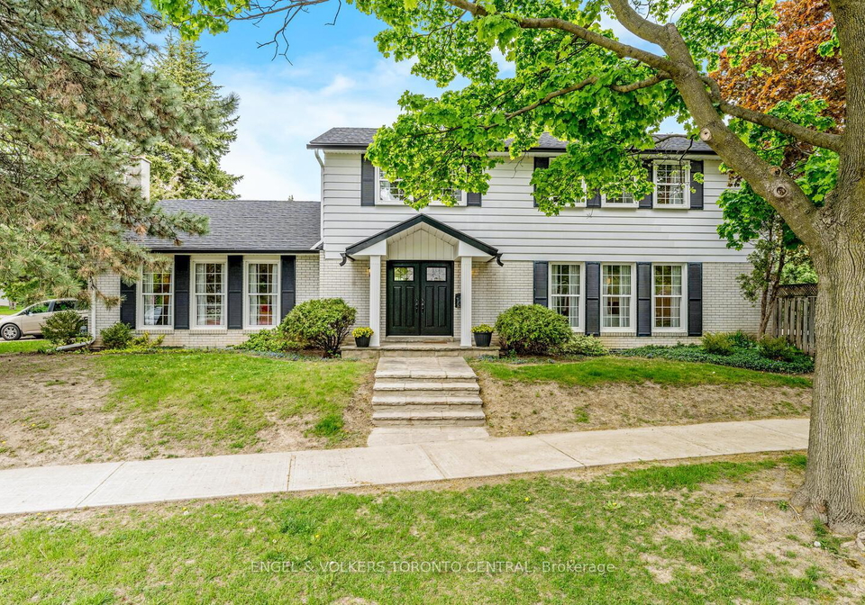 33-avonwick-gate-north-york-ontario-c12939914