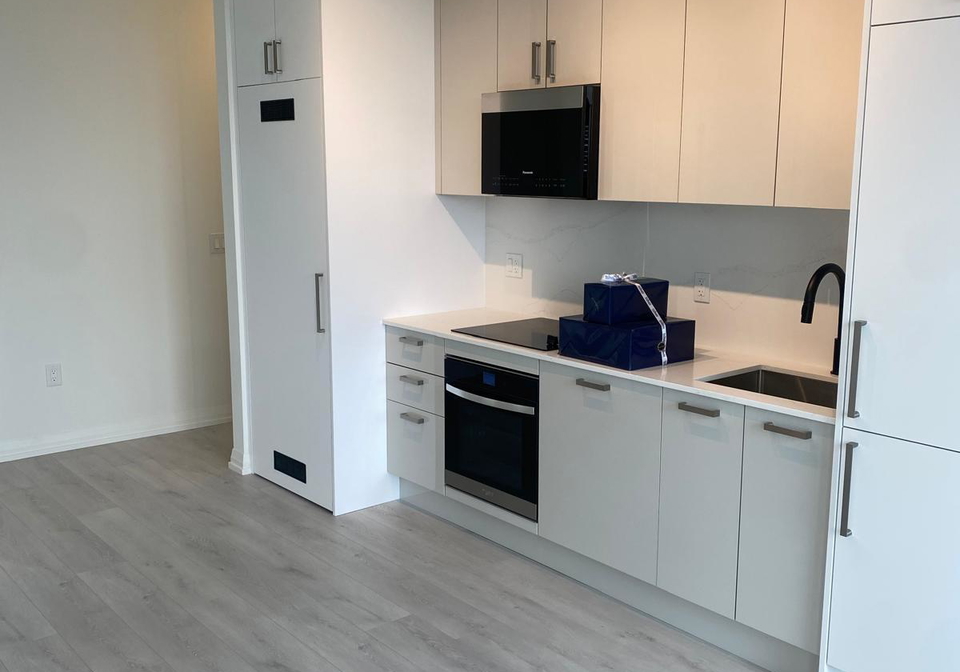 292-dundas-street-w-toronto-ontario-c12939940