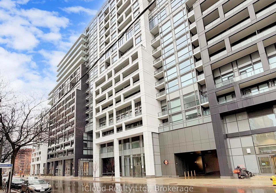 60-princess-street-toronto-ontario-c12940068