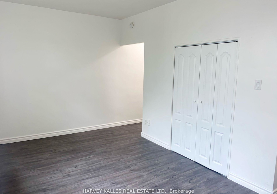 1582-bathurst-street-toronto-ontario-c12940154