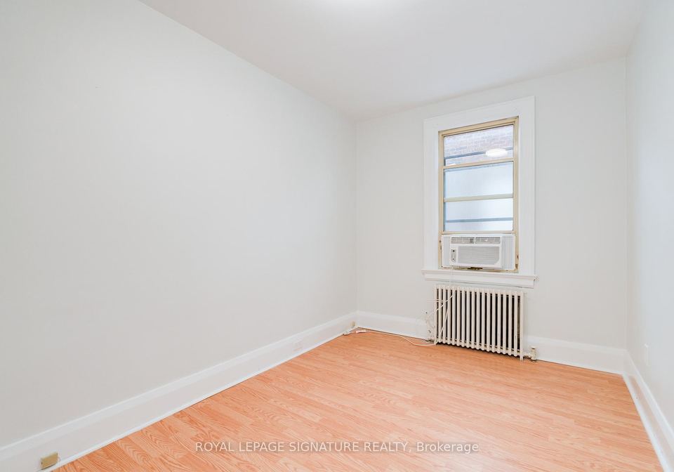 27-hillsboro-avenue-toronto-ontario-c12940418