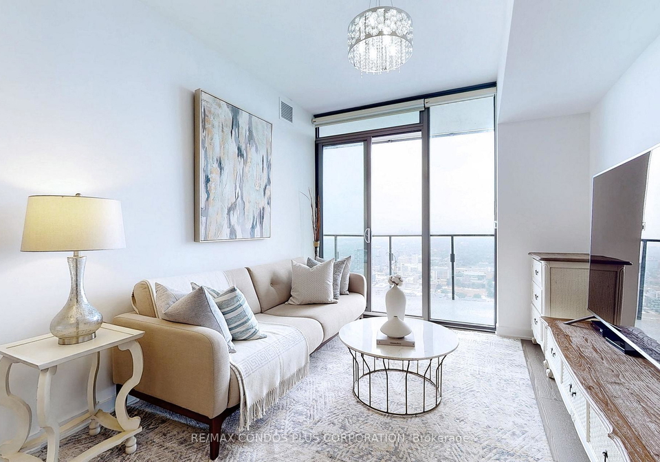 11-wellesley-street-w-toronto-ontario-c12940488