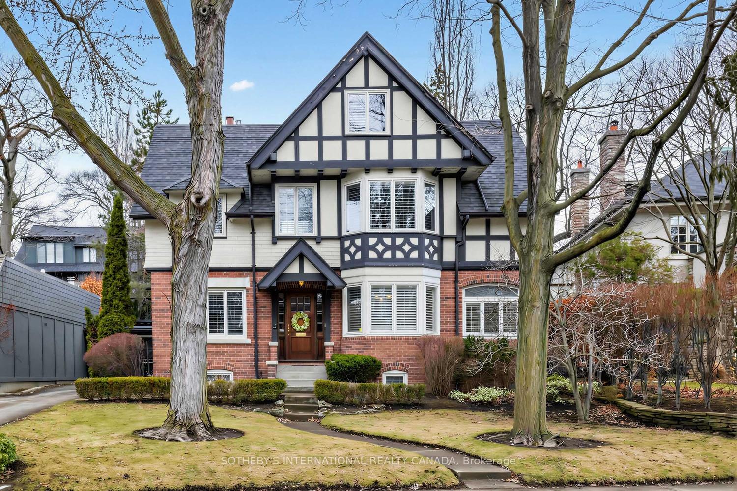 136-roxborough-drive-toronto-ontario-c12940522