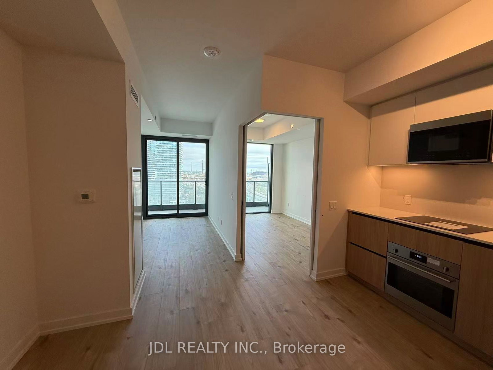 35-parliament-street-toronto-ontario-c12940708