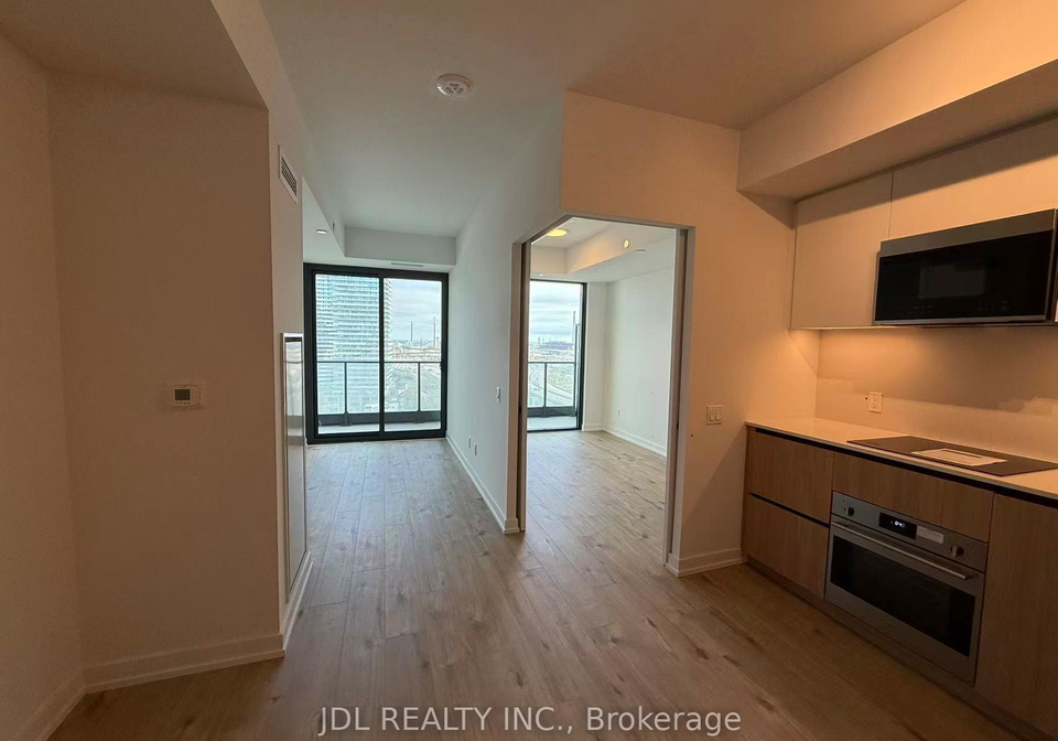 35-parliament-street-toronto-ontario-c12940708