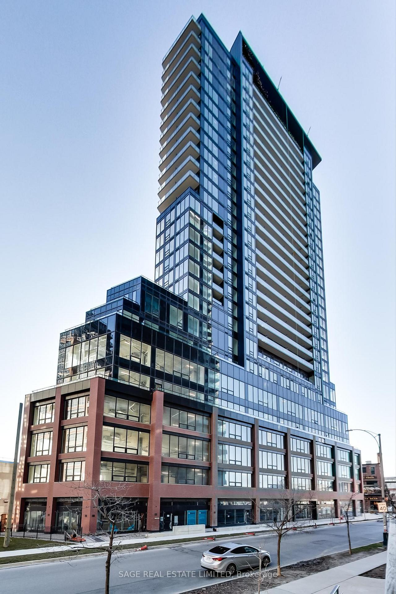 135-east-liberty-street-toronto-ontario-c12940920