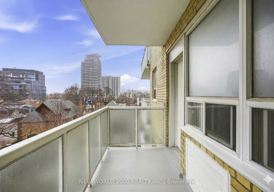 88-bernard-avenue-toronto-ontario-c12940978
