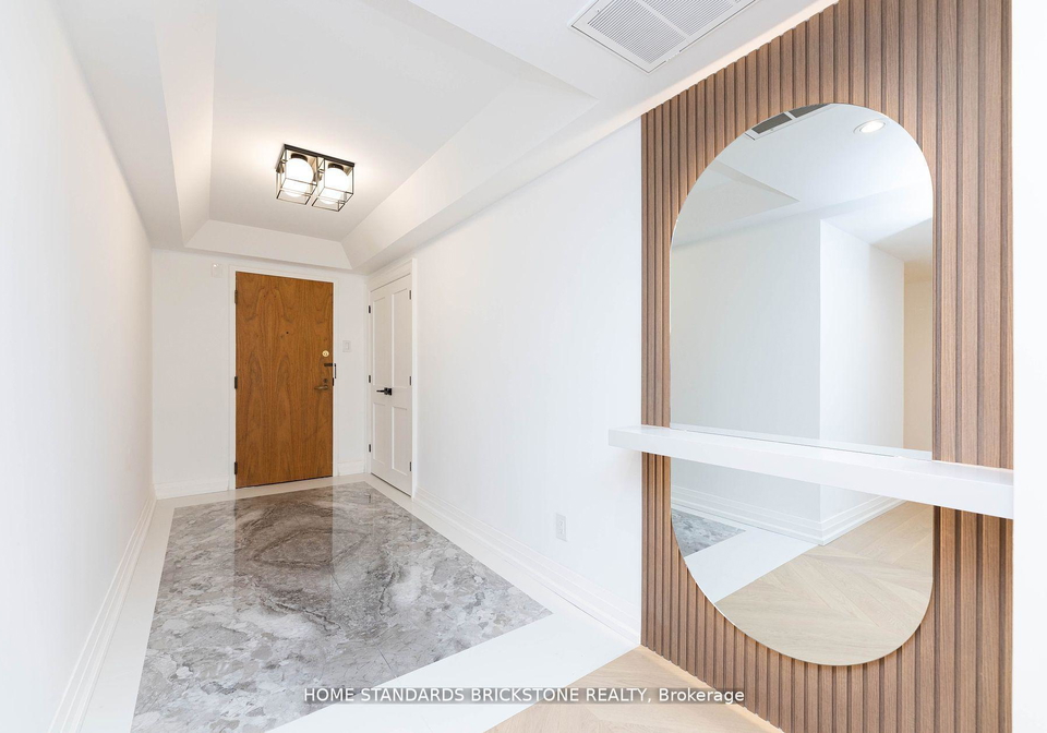 61-st-clair-avenue-w-toronto-ontario-c12941054
