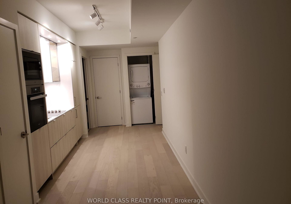 11-yorkville-avenue-toronto-ontario-c12941186
