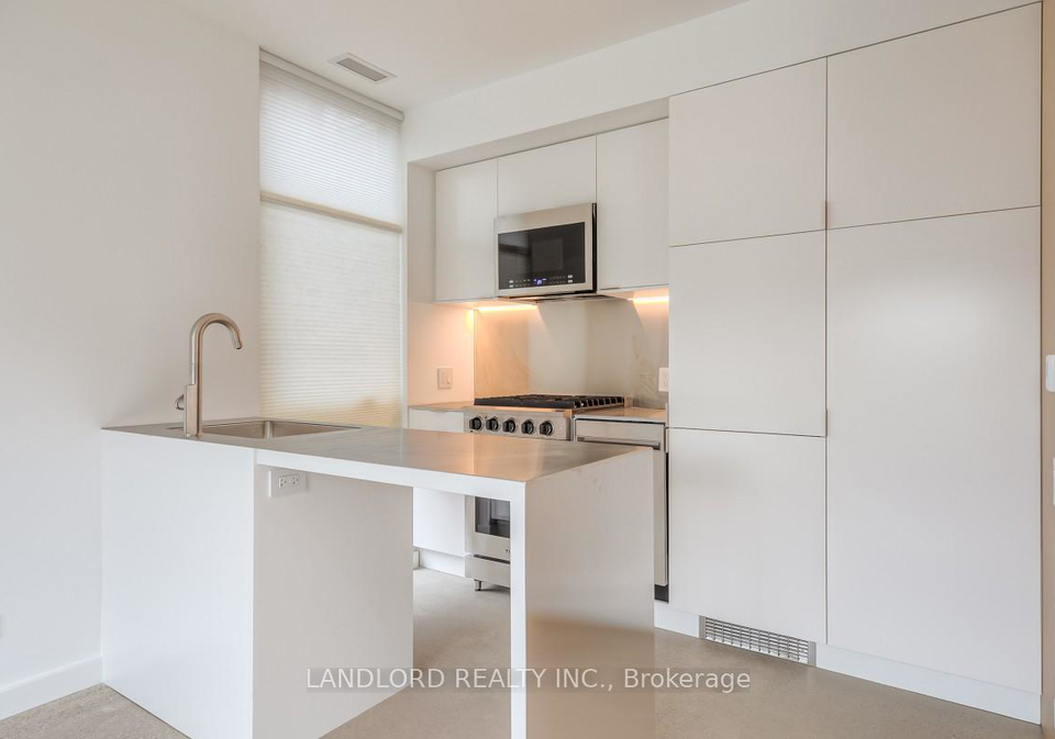 429-brock-avenue-toronto-ontario-c12941510