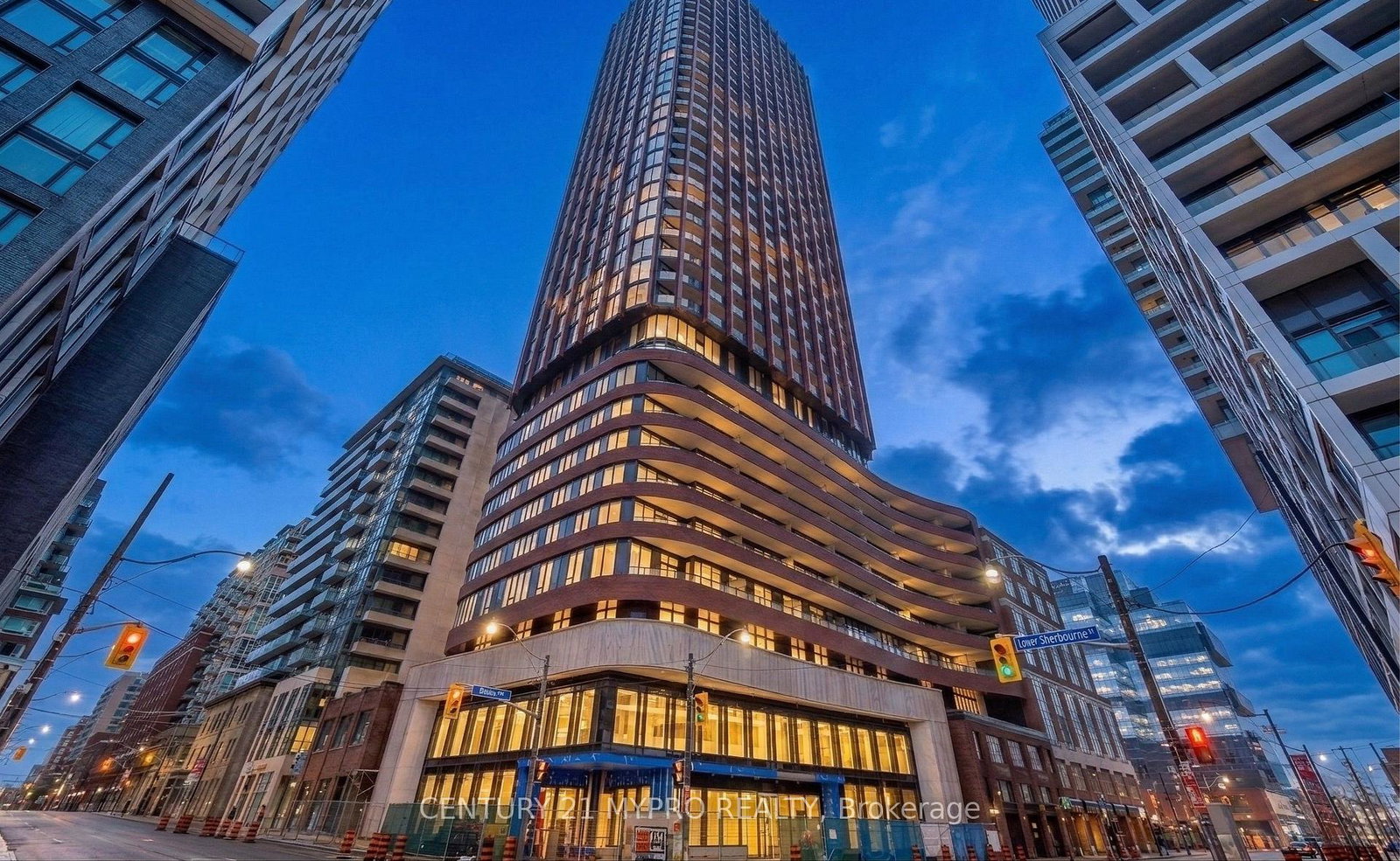 180-front-street-e-toronto-ontario-c12941654