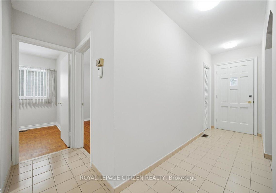 20-dunsmore-gardens-toronto-ontario-c12941722