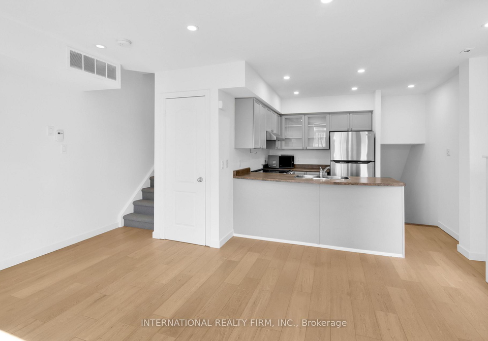 27-sudbury-street-toronto-ontario-c12941734