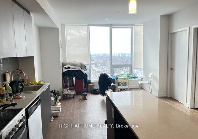 203-college-street-toronto-ontario-c12941832
