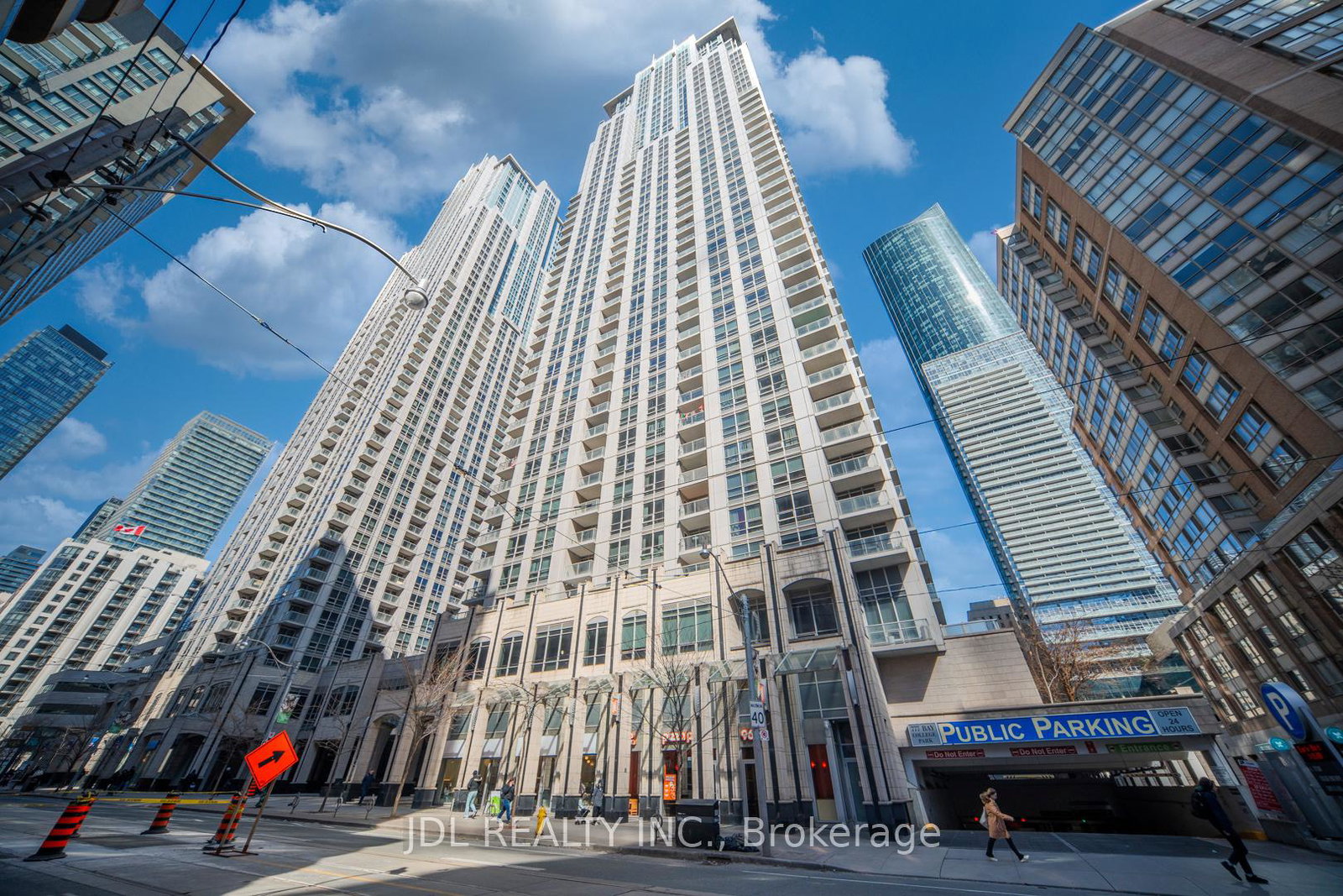 761-bay-street-toronto-ontario-c12942344