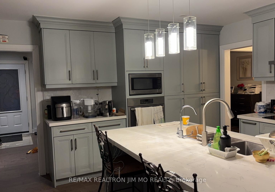 145-steeles-avenue-e-north-york-ontario-c12942348