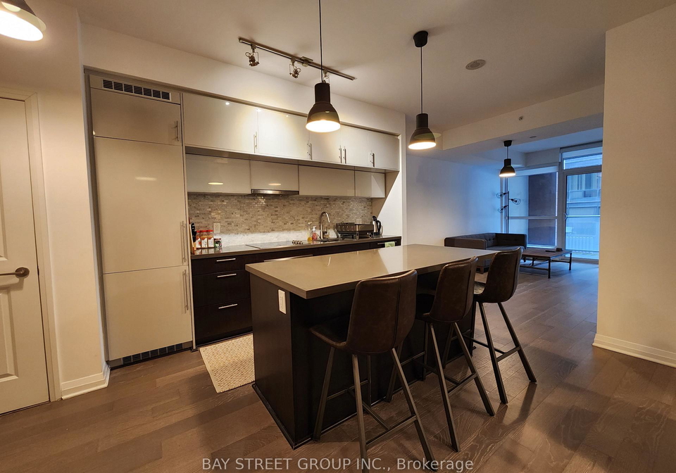8-mercer-street-toronto-ontario-c12942460