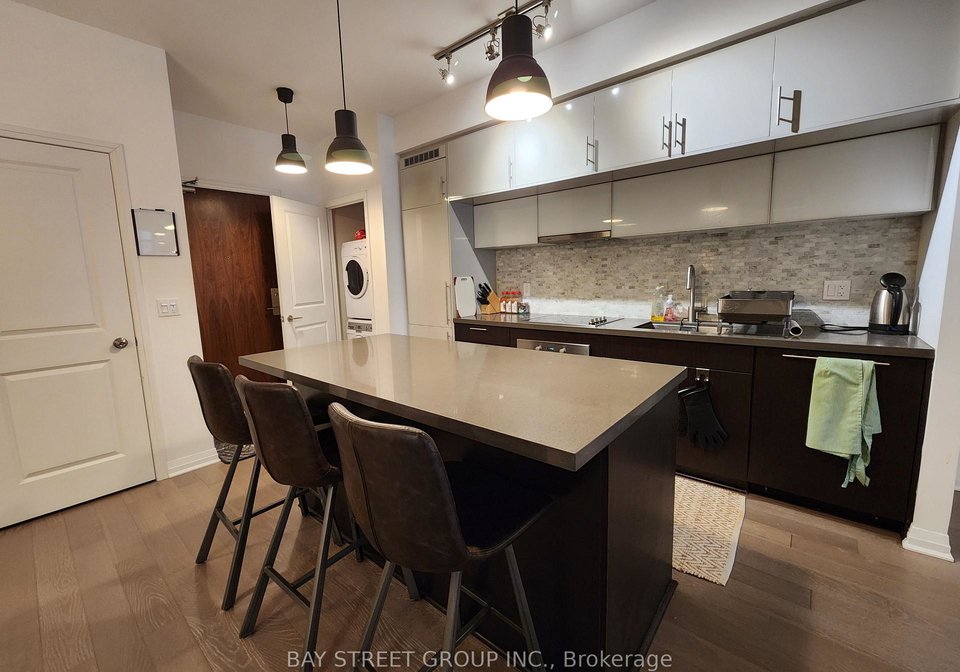 8-mercer-street-toronto-ontario-c12942460