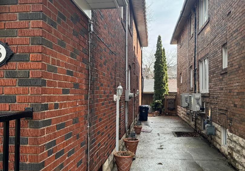 735-avenue-road-toronto-ontario-c12942634