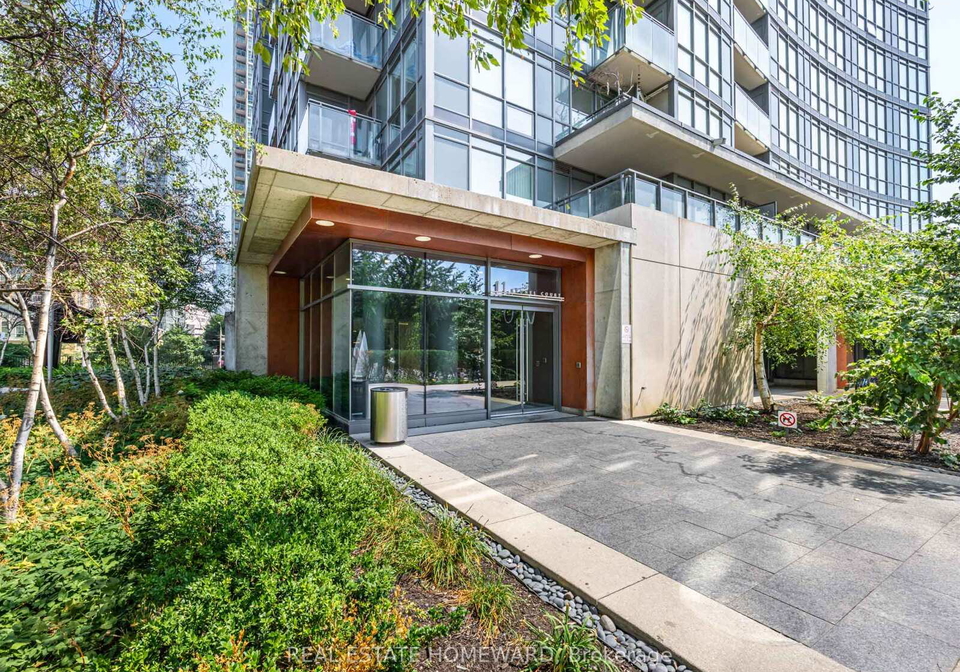 11-brunel-court-toronto-ontario-c12942934