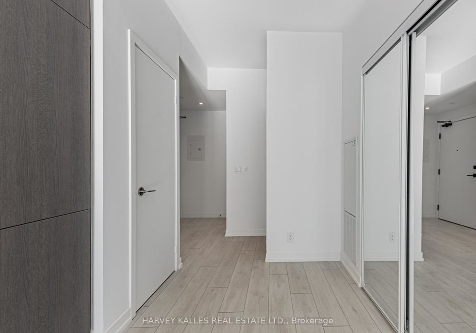 55-mercer-street-toronto-ontario-c12943526
