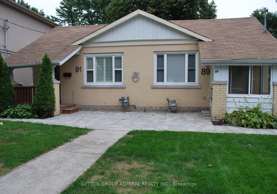 89-rumsey-road-east-york-ontario-c12943806