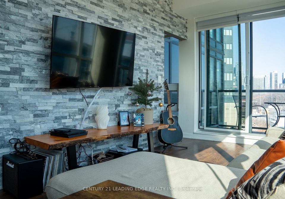 51-east-liberty-street-toronto-ontario-c12943960