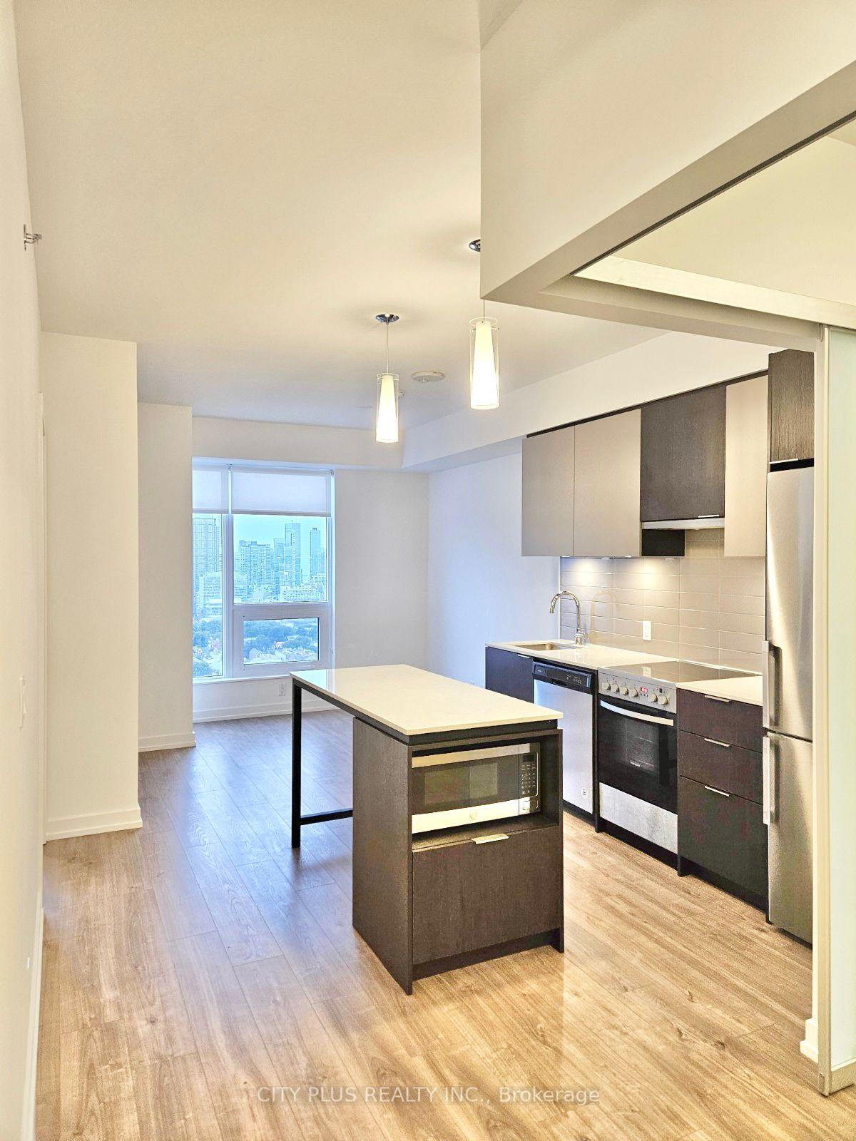 203-college-street-toronto-ontario-c12944224