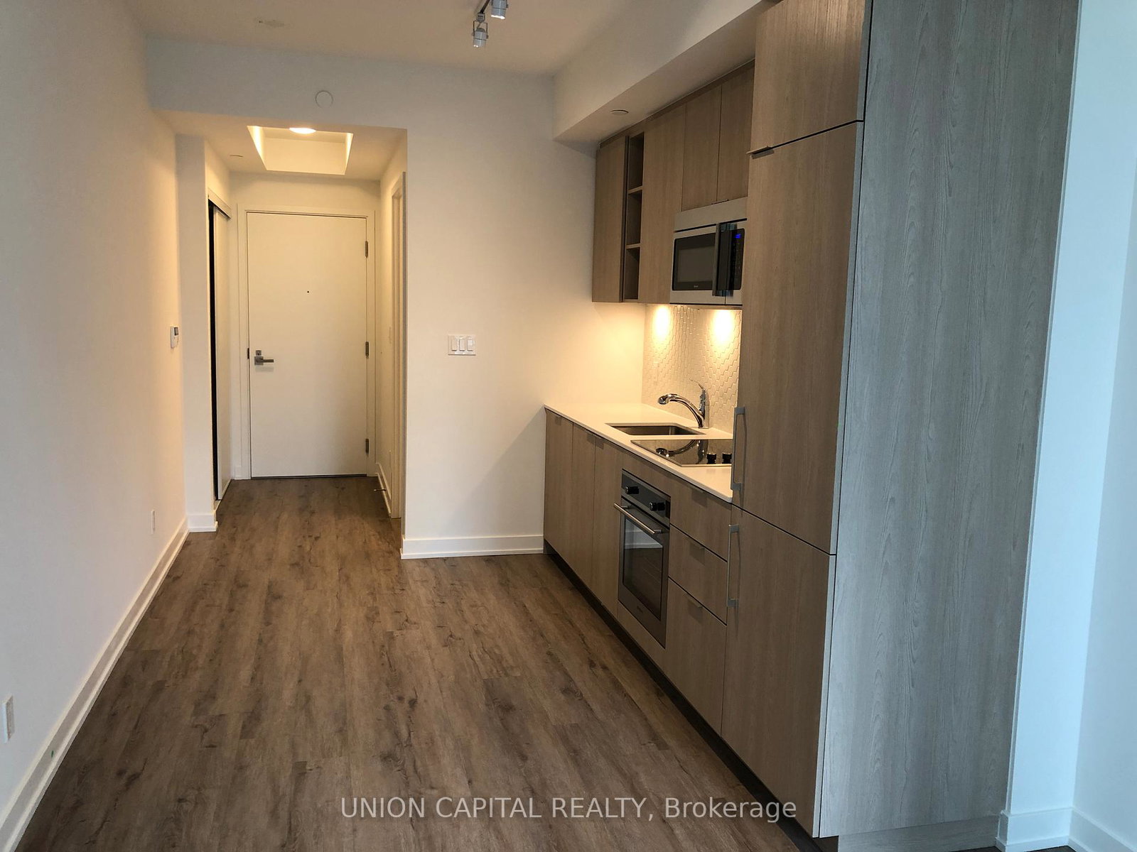 50-ordnance-street-toronto-ontario-c12944280