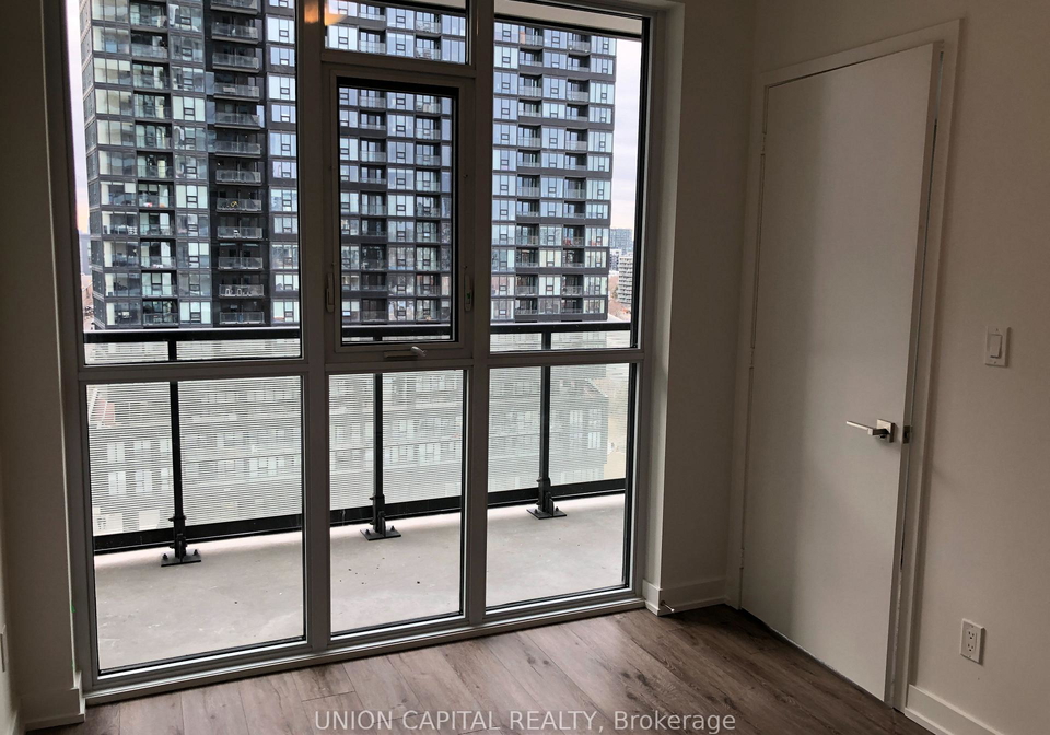 50-ordnance-street-toronto-ontario-c12944280