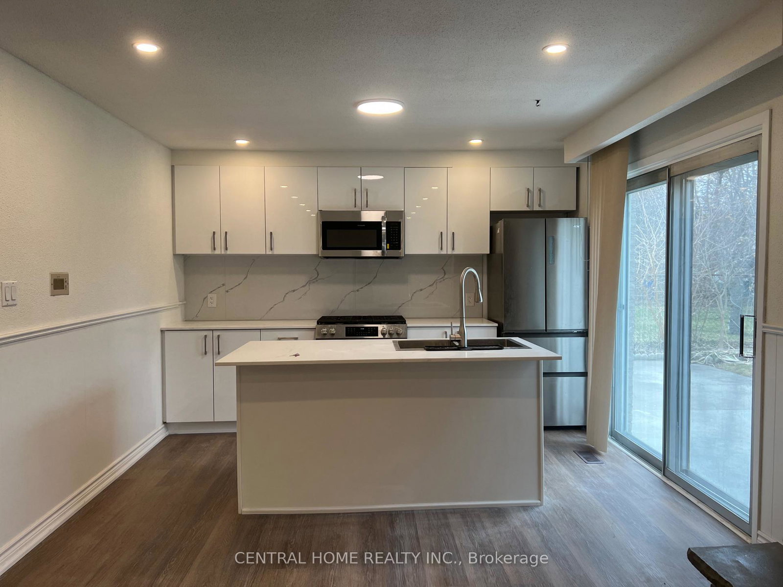 86-pleasant-avenue-toronto-ontario-c12944318