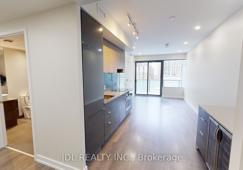 161-roehampton-avenue-toronto-ontario-c12945218