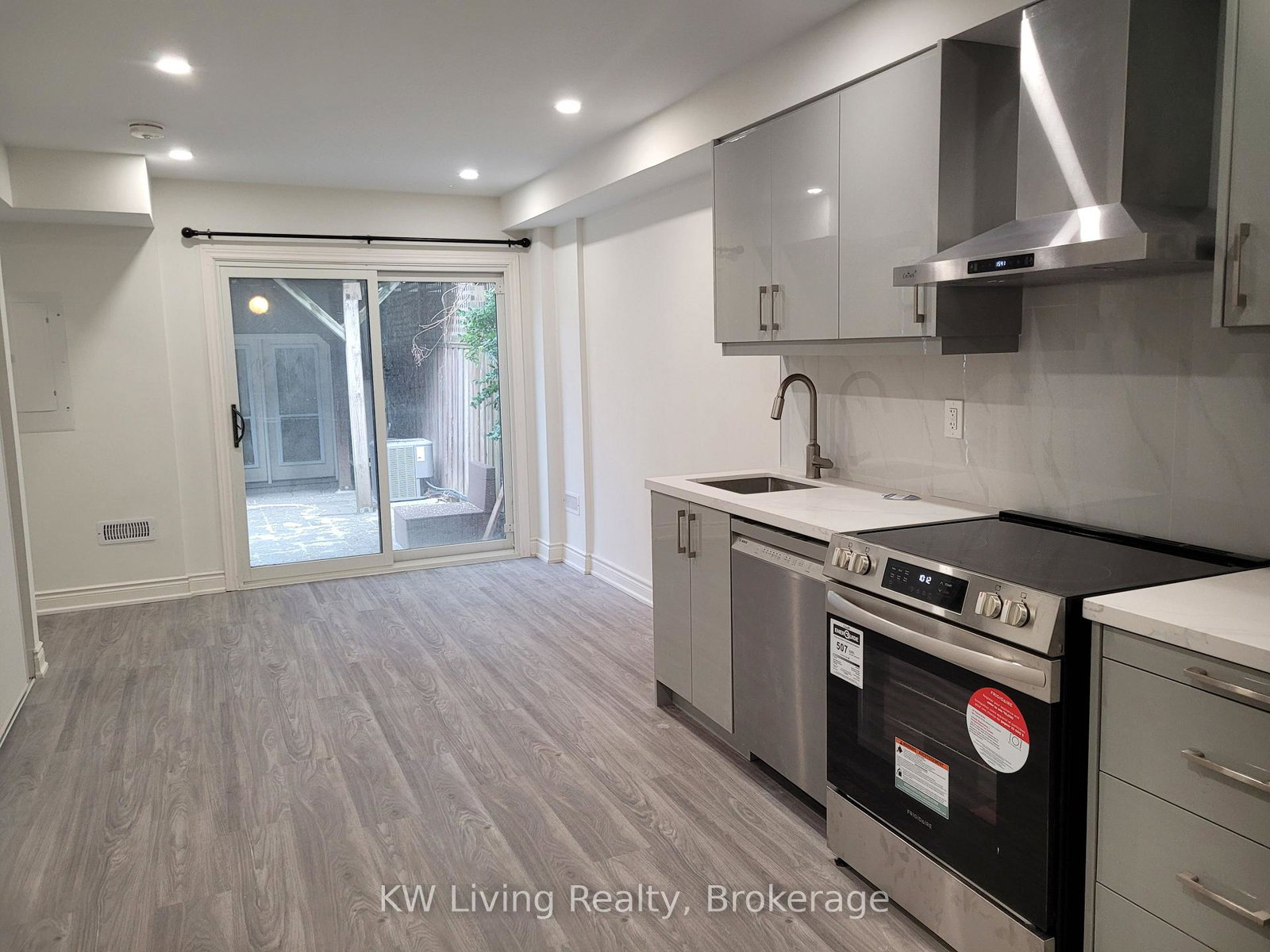 55-windeyer-lane-toronto-ontario-c12945510