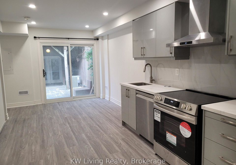 55-windeyer-lane-toronto-ontario-c12945510