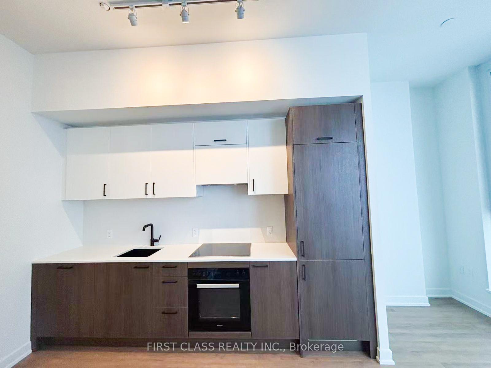 1-quarrington-lane-north-york-ontario-c12945544