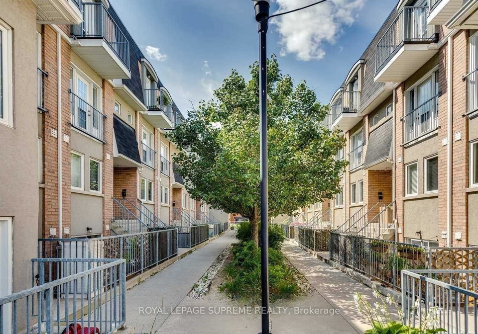 50-merchant-lane-toronto-ontario-c12945580