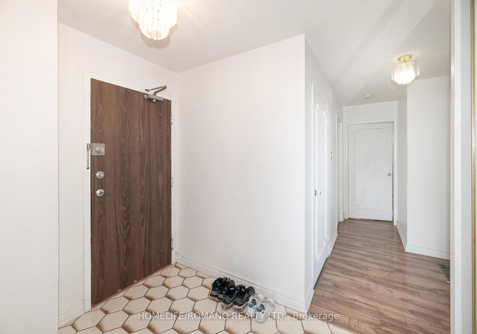 100-antibes-drive-toronto-ontario-c12945636