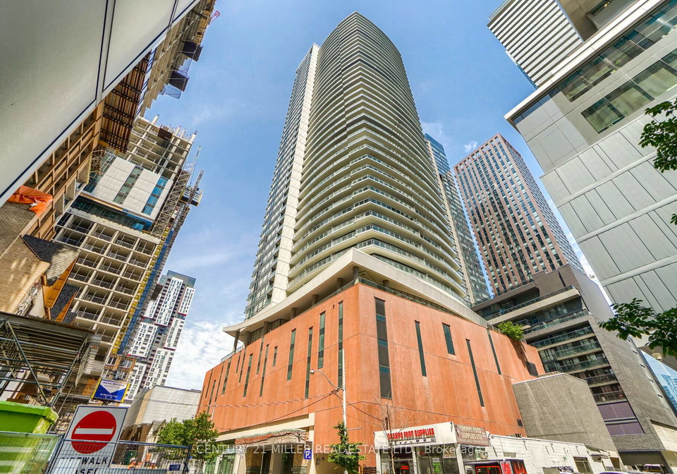 21-widmer-street-toronto-ontario-c12945684