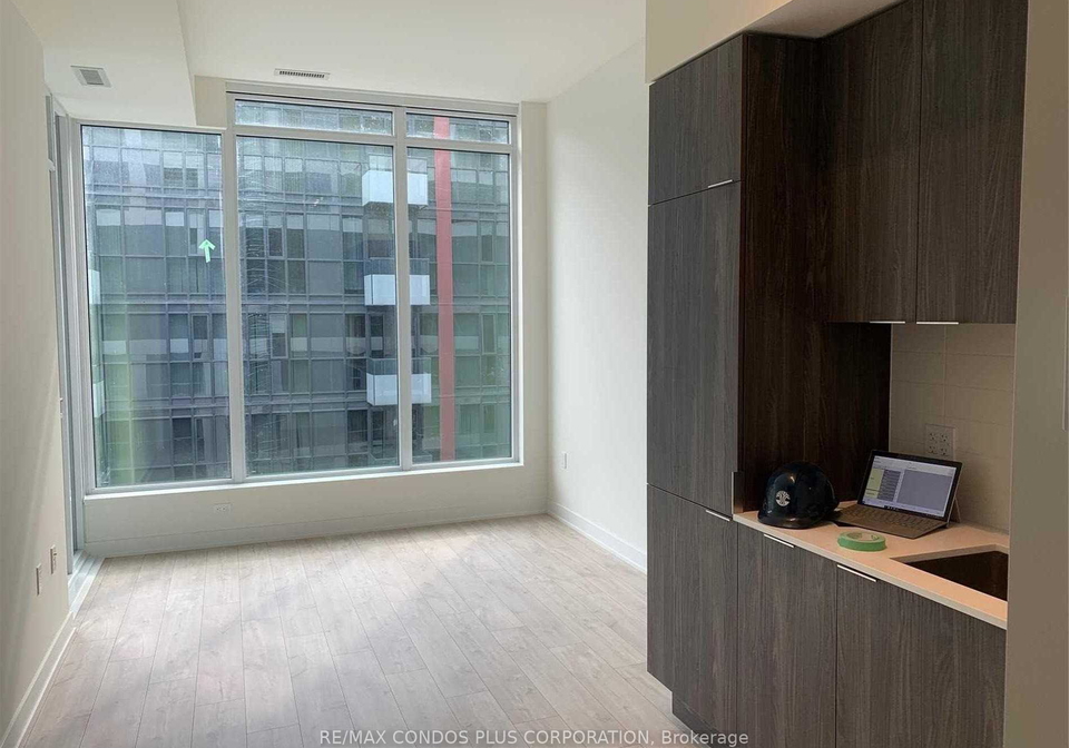 576-front-street-w-toronto-ontario-c12945800