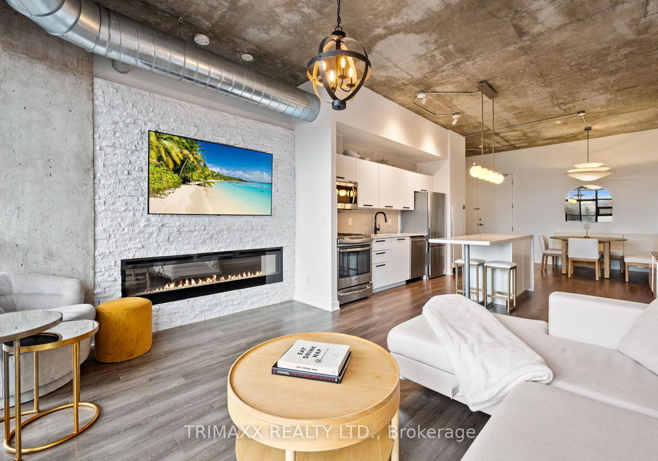 60-bathurst-street-toronto-ontario-c12945840