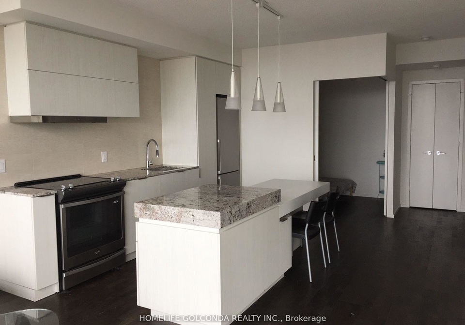 101-charles-street-e-toronto-ontario-c12945988
